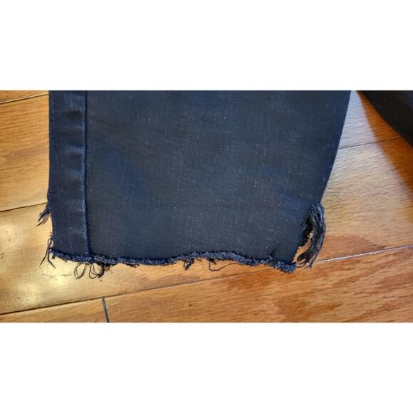 Levi's Women Juniors Size 3 Black Jean Shorts 518 Super Low Cut Off - Picture 9 of 16